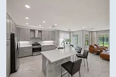 11862 SW Bristol Bay Drive, Port Saint Lucie, FL 34987 - Photo 9