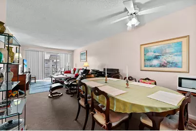 721 Lori Drive #313, Palm Springs, FL 33461 - Photo 5