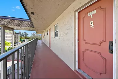 721 Lori Drive #313, Palm Springs, FL 33461 - Photo 23