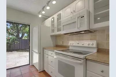 1403 14th Court, Jupiter, FL 33477 - Photo 7