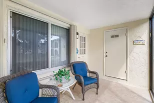 114 Lake Pine Cir, Greenacres, FL 33463 - Photo 3