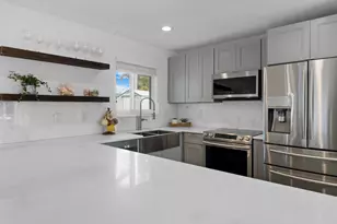 909 SE 16th Pl, Deerfield Beach, FL 33441 - Photo 11