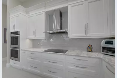 19211 N Creekshore Court, Boca Raton, FL 33498 - Photo 5