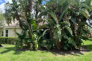 9201 Wentworth Ln, Port Saint Lucie, FL 34986 - Photo 25