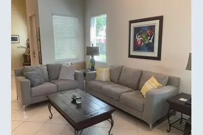 9201 Wentworth Lane, Port Saint Lucie, FL 34986 - Photo 5