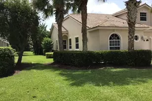 9201 Wentworth Ln, Port Saint Lucie, FL 34986 - Photo 3