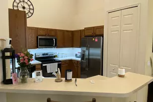9201 Wentworth Ln, Port Saint Lucie, FL 34986 - Photo 11