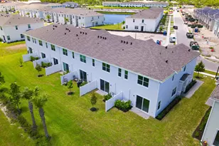 630 SE Lk Fls St, Port Saint Lucie, FL 34984 - Photo 19