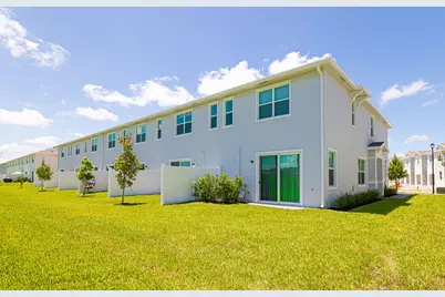 630 SE Lake Falls Street, Port Saint Lucie, FL 34984 - Photo 7