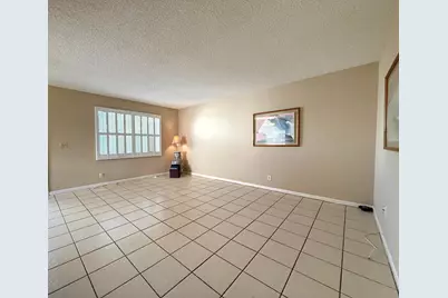 894 Flanders S, Delray Beach, FL 33484 - Photo 7