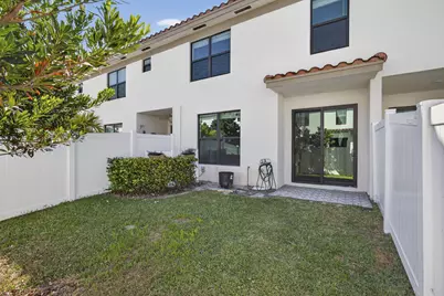 4408 Hemlock Drive, Riviera Beach, FL 33410 - Photo 35