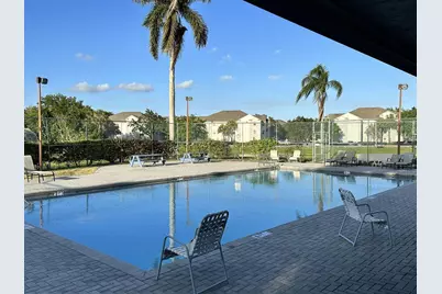 1490 Summit Run Circle, West Palm Beach, FL 33415 - Photo 17