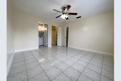 1490 Summit Run Circle, West Palm Beach, FL 33415 - Photo 5
