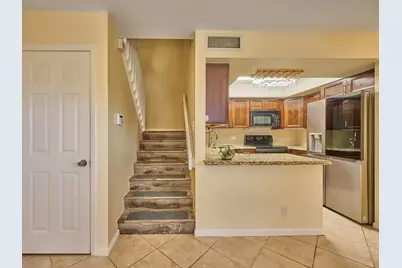 4065 Village Drive #D, Delray Beach, FL 33445 - Photo 15