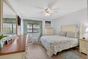 409 Pine Glen Ln, Greenacres, FL 33463 - Photo 17