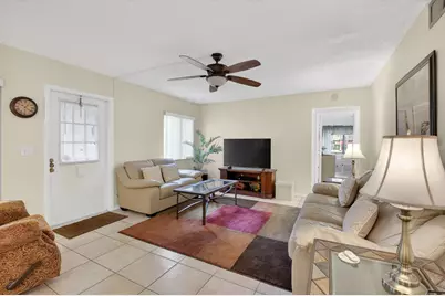 409 Pine Glen Lane #C-1, Greenacres, FL 33463 - Photo 7