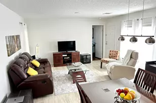 613 Jasmine Ln, Deerfield Beach, FL 33442 - Photo 7