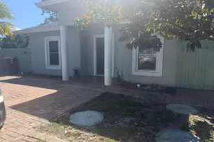 5928 Papaya Rd, West Palm Beach, FL 33413 - Photo 1