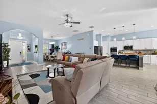 898 SW Curtis St, Port Saint Lucie, FL 34983 - Photo 13