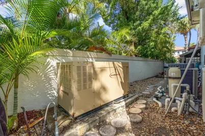 710 Marble Way, Boca Raton, FL 33432 - Photo 11