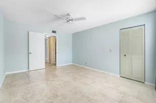 322 Pine Ridge Cir, Greenacres, FL 33463 - Photo 19