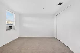 770 Millbrae Ct, West Palm Beach, FL 33401 - Photo 9