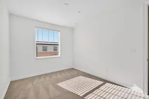 770 Millbrae Ct, West Palm Beach, FL 33401 - Photo 43