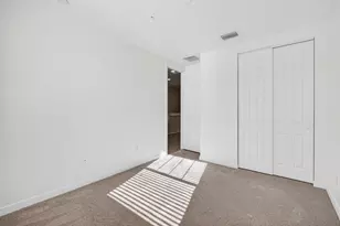 770 Millbrae Ct, West Palm Beach, FL 33401 - Photo 41