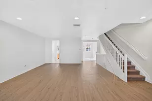 770 Millbrae Ct, West Palm Beach, FL 33401 - Photo 21