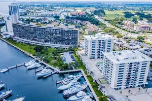 124 Lakeshore Dr, North Palm Beach, FL 33408 - Photo 1