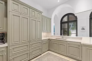 160 Sunset Ave, Palm Beach, FL 33480 - Photo 11