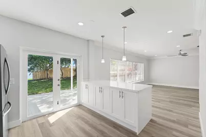 31 Swallow Drive, Boynton Beach, FL 33436 - Photo 9