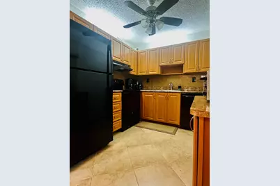 750 Burgundy P, Delray Beach, FL 33484 - Photo 9