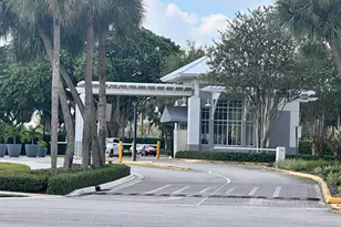 750 Burgundy P, Delray Beach, FL 33484 - Photo 3