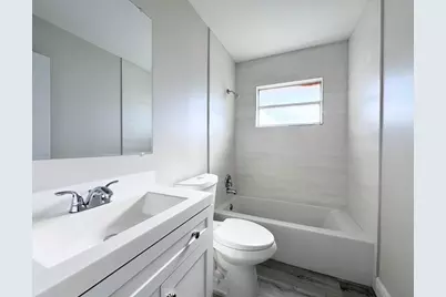 284 Flanders F, Delray Beach, FL 33484 - Photo 11