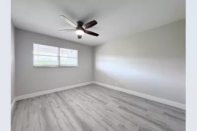 284 Flanders F, Delray Beach, FL 33484 - Photo 13