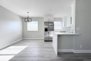 284 Flanders F, Delray Beach, FL 33484 - Photo 5