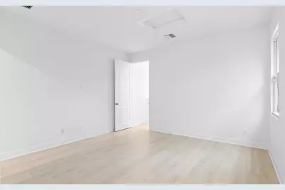 108 SE Via Tirso, Port Saint Lucie, FL 34952 - Photo 21