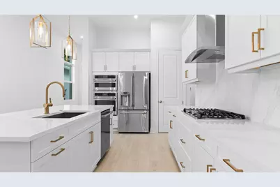 108 SE Via Tirso, Port Saint Lucie, FL 34952 - Photo 3