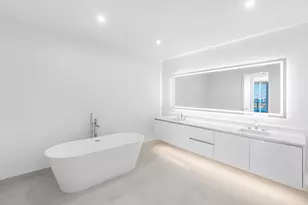 220 Lake Shore Dr, Lake Park, FL 33403 - Photo 25