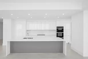 220 Lake Shore Dr, Lake Park, FL 33403 - Photo 15