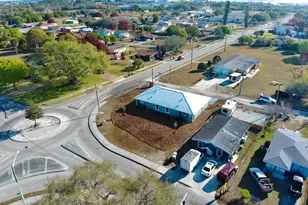 1795 N 16th Ct, Fort Pierce, FL 34950 - Photo 5