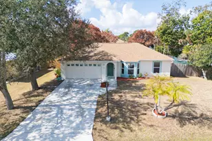 1718 SE Aires Ln, Port Saint Lucie, FL 34984 - Photo 3