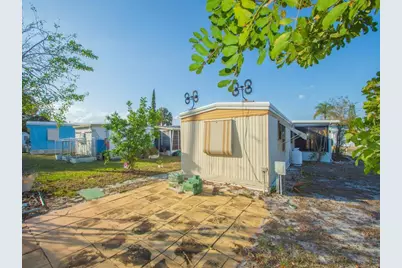 335 NE Tropicalia Lane, Jensen Beach, FL 34957 - Photo 31