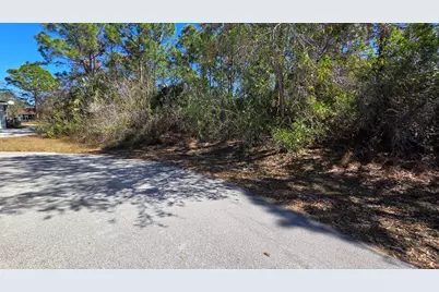 6457 NW Favian Court, Port Saint Lucie, FL 34986 - Photo 1