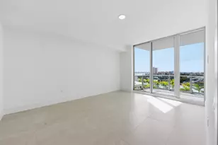 220 Lake Shore Dr, Lake Park, FL 33403 - Photo 9