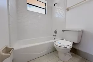 3070 Collin Dr, West Palm Beach, FL 33406 - Photo 7