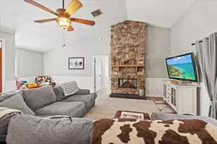 7251 Gullotti Pl, Port Saint Lucie, FL 34952 - Photo 21