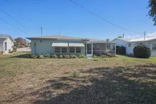 218 Olive Ave, Port Saint Lucie, FL 34952 - Photo 11