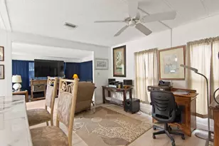 8 Brisa Ln, Port Saint Lucie, FL 34952 - Photo 9